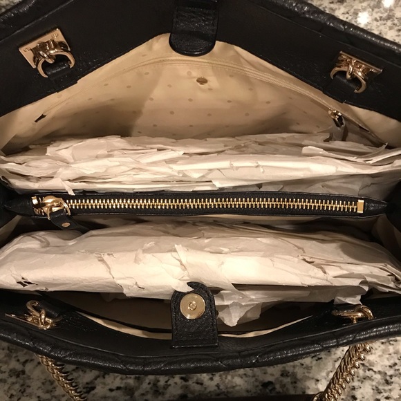 ✨SOLD!✨♠️Kate Spade NEW! Large Quilted Leather Bag - Picture 6 of 8